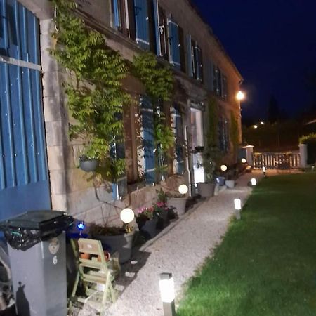 Saint-Léger La Charentaise Des Lilas المظهر الخارجي الصورة