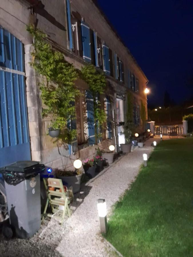 Saint-Léger La Charentaise Des Lilas المظهر الخارجي الصورة